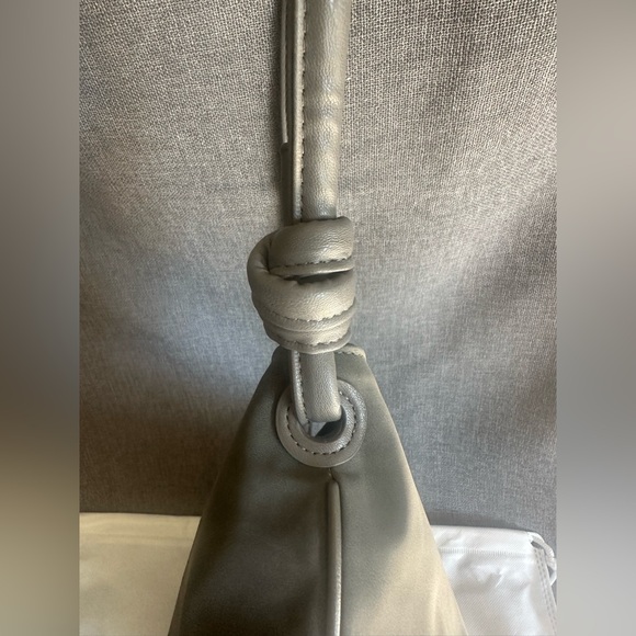 New 8 Other Reasons Betsy Slouch Tote Bag - Picture 7 of 11